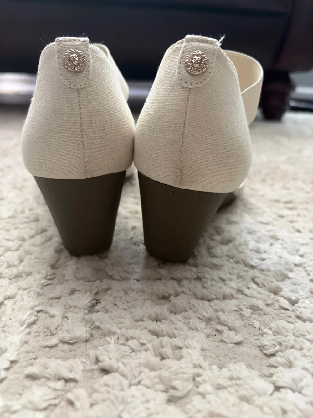 Anne Klein anne klein